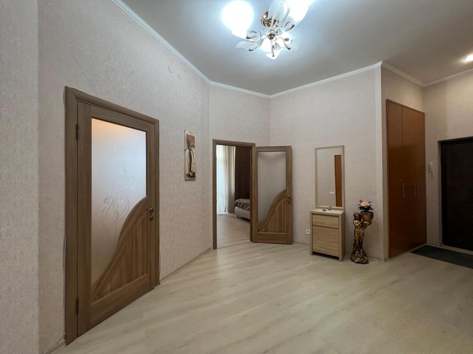Apartment On Baseinaya Street 13 Kiev Buitenkant foto