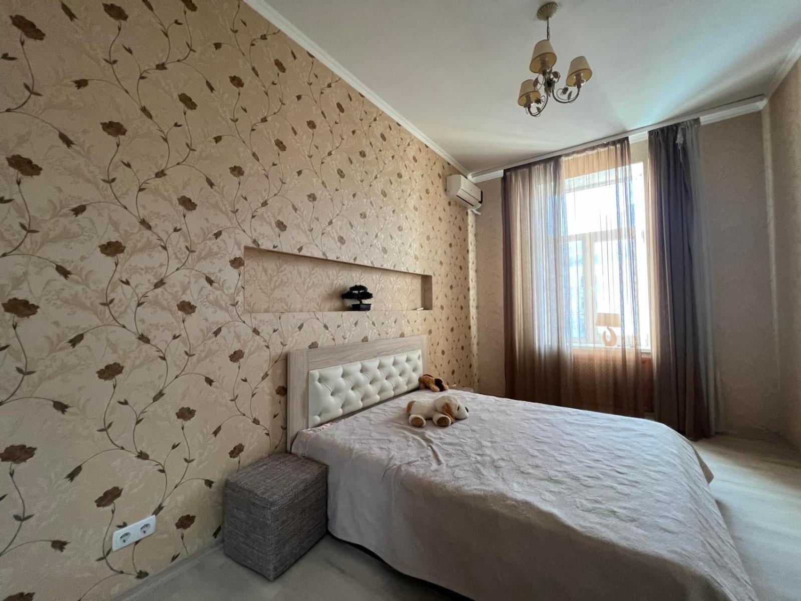 Apartment On Baseinaya Street 13 Kiev Buitenkant foto
